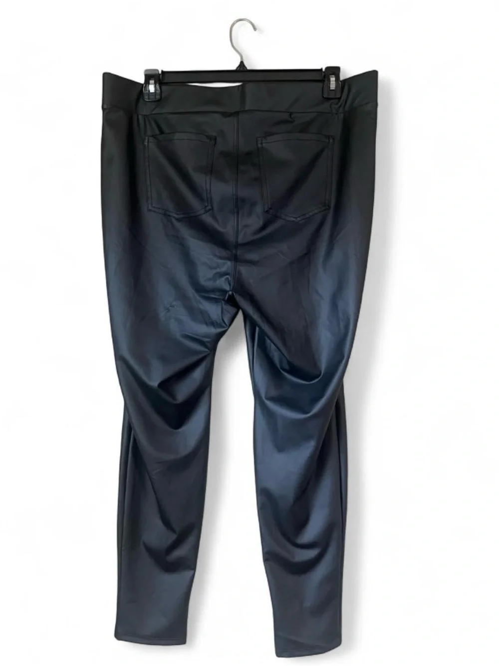 Torrid Pants Sz 3XL Full Signature Waist +  Pocket Faux Leather Leggings Casual